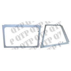 Cadre de la fenêtre arrière